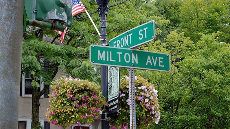 ballstonspa new york main street signs